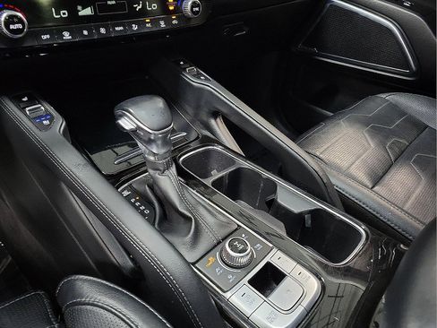 Used 2021 Kia Telluride SX w/ SX Prestige Package image 13