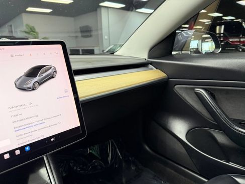 Used 2019 Tesla Model 3 Standard Range Plus RWD image 27