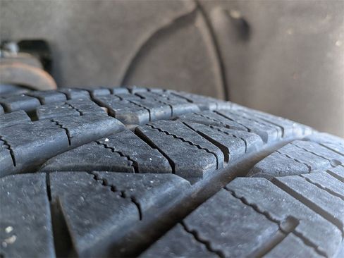 Used 2018 Chevrolet Silverado 1500 LT w/ All Star Edition image 12