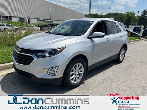 Used 2021 Chevrolet Equinox LT FWD image 1