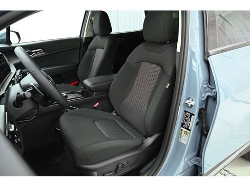 New 2026 Kia Sportage S image 17