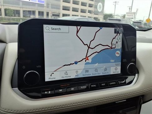 Used 2023 Nissan Rogue SL w/ SL Premium Package image 21