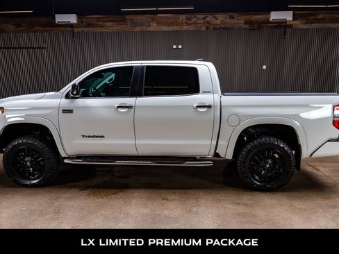 Used 2020 Toyota Tundra Limited w/ Limited Premium Package image 6
