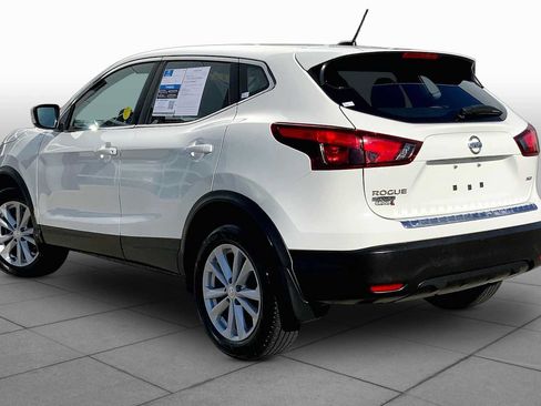 Used 2017 Nissan Rogue Sport S w/ S Appearance Package AWD/4WD image 11