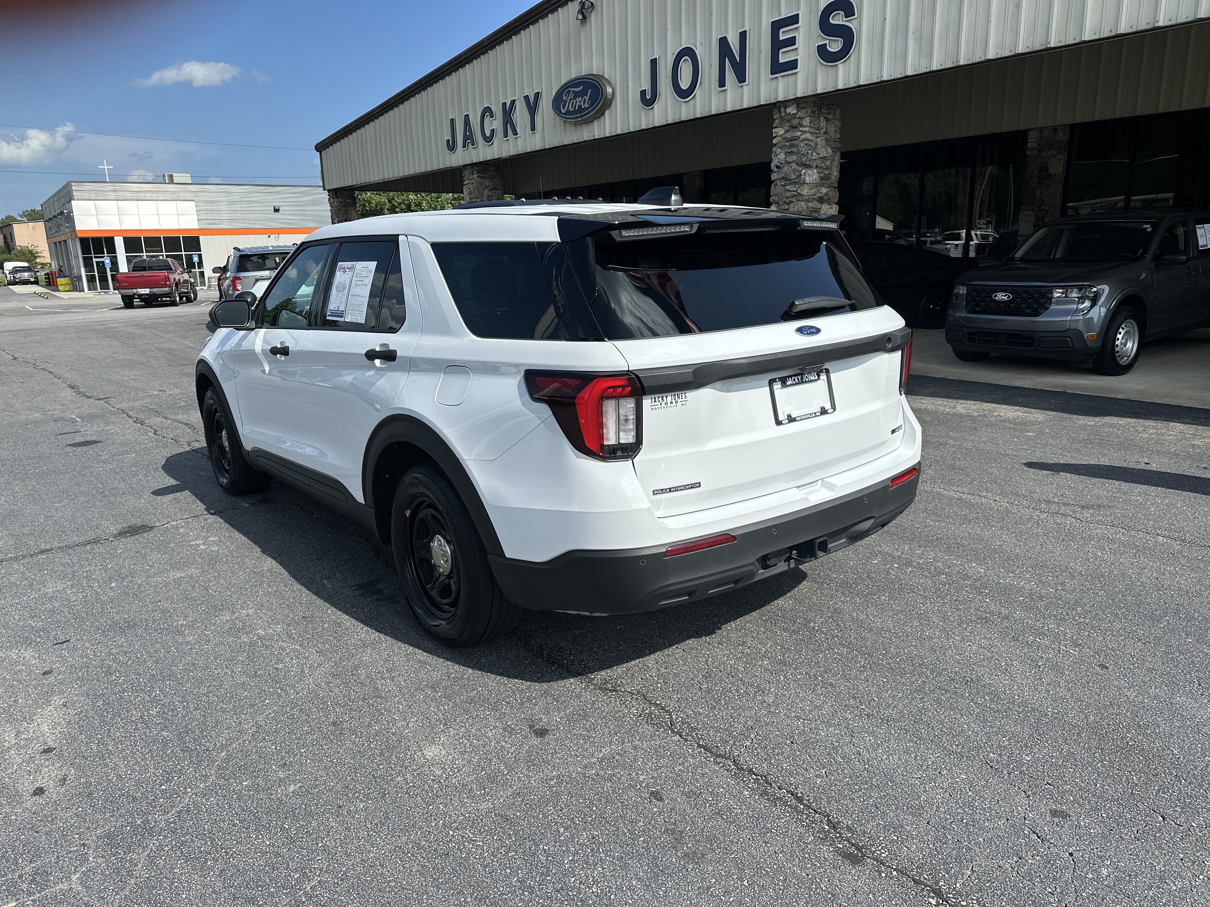 Used 2026 Ford Explorer 4WD Police Interceptor w/ Ready For The Road Package image 8