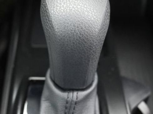 Used 2026 Toyota Camry LE FWD image 33