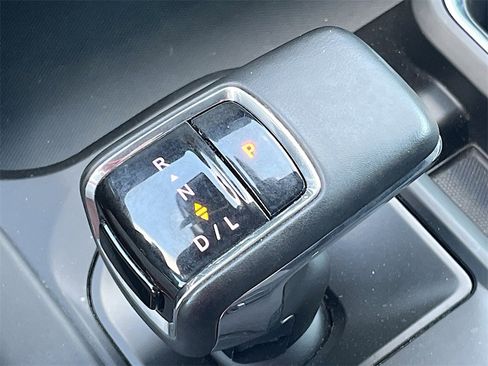 Used 2024 GMC Sierra 1500 Denali Ultimate image 17