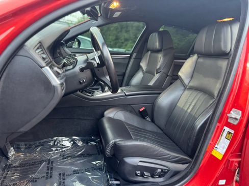 Used 2015 BMW M5 RWD image 18