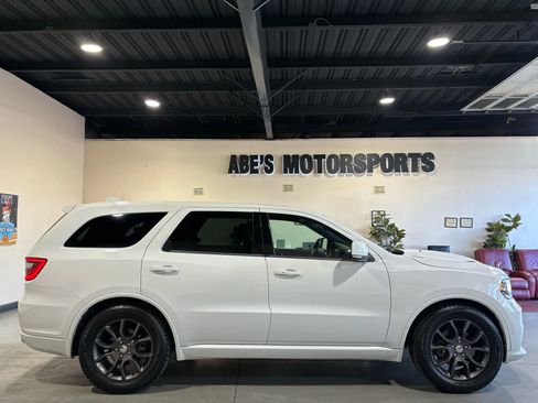 Used 2018 Dodge Durango R/T w/ Trailer Tow Group IV image 4