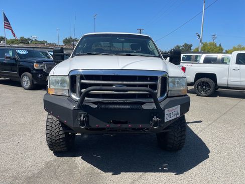 Used 2003 Ford F250 XLT AWD/4WD image 7