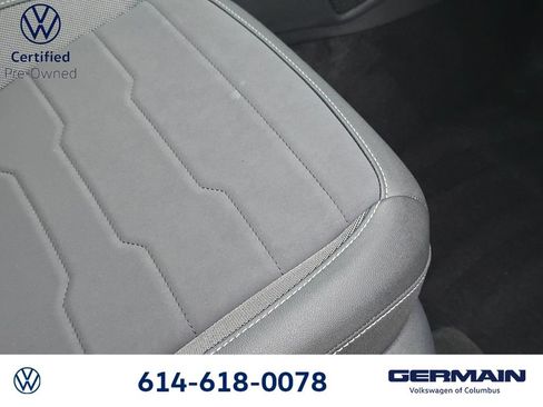 Certified 2025 Volkswagen Taos SE AWD/4WD image 27