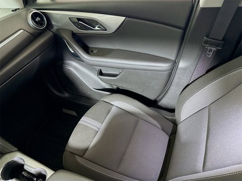 Used 2023 Chevrolet Blazer LT w/ Convenience Package image 21