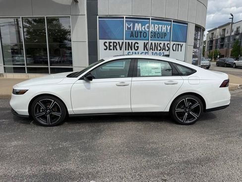 New 2026 Honda Accord SE image 9