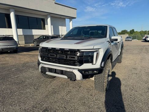 Used 2024 Ford F150 Raptor AWD/4WD image 3