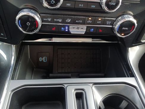 Used 2023 Ford F150 Lariat w/ Equipment Group 502A High AWD/4WD image 33