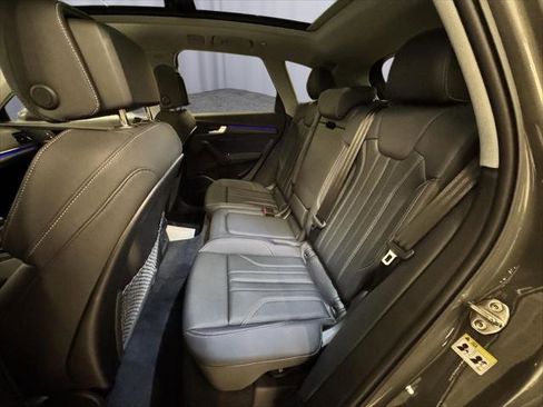 Certified 2025 Audi Q5 2.0T Premium Plus w/ Premium Plus Package image 23