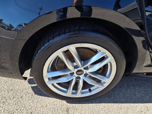 Used 2017 Audi A4 2.0T Premium image 30