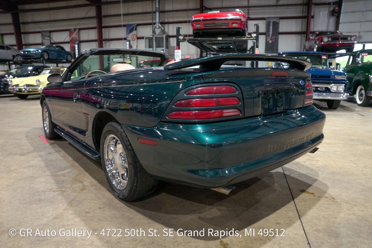 Used 1994 Ford Mustang GT RWD image 6