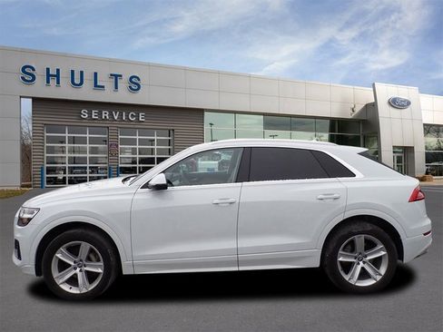Used 2019 Audi Q8 Premium w/ Convenience Package image 2