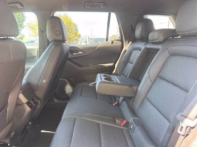 Used 2025 Chevrolet Equinox LT w/ Convenience Package II AWD/4WD image 11