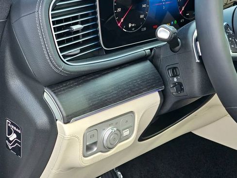 New 2026 Mercedes-Benz GLE 450 4MATIC image 15