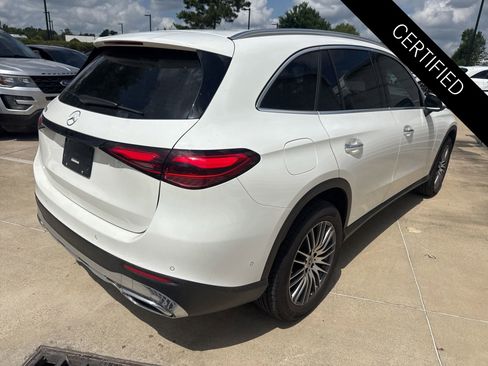 Used 2026 Mercedes-Benz GLC 300 image 4