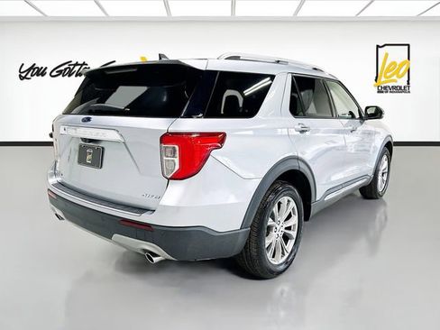 Used 2022 Ford Explorer Limited w/ Equipment Group 301A image 5