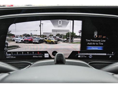 Used 2023 Cadillac Escalade Sport image 10