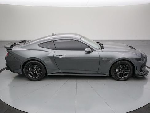 Certified 2025 Ford Mustang GT RWD image 3