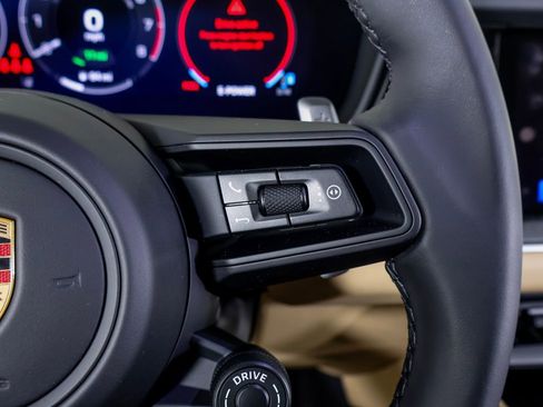 New 2026 Porsche Cayenne E-Hybrid image 22