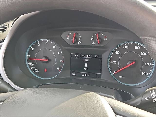 Used 2025 Chevrolet Malibu LT FWD image 9