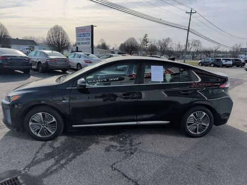 Used 2020 Hyundai Ioniq SEL image 6