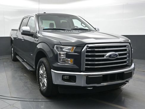 Used 2017 Ford F150 XLT w/ XTR Package image 4