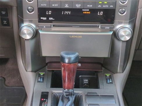 Used 2011 Lexus GX 460 image 21