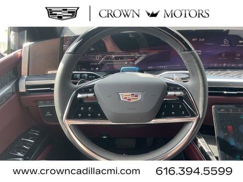 New 2025 Cadillac Escalade ESV Premium Luxury w/ Touring Package image 23