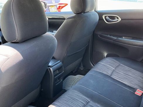 Used 2016 Nissan Sentra SV FWD image 12
