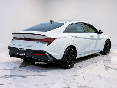 Used 2026 Hyundai Elantra Sport FWD image 2