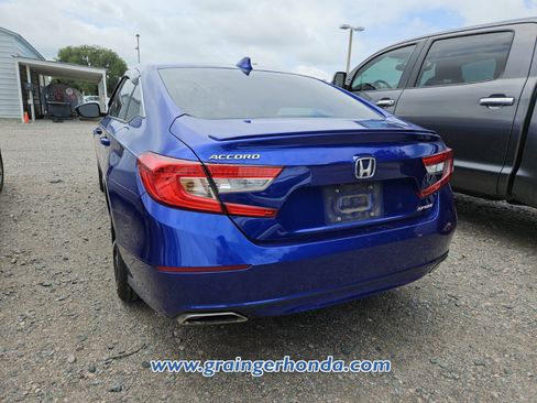 Used 2020 Honda Accord Sport image 9