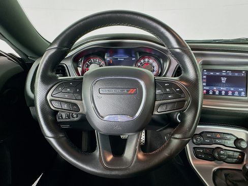 Used 2022 Dodge Challenger R/T w/ Blacktop Package image 11