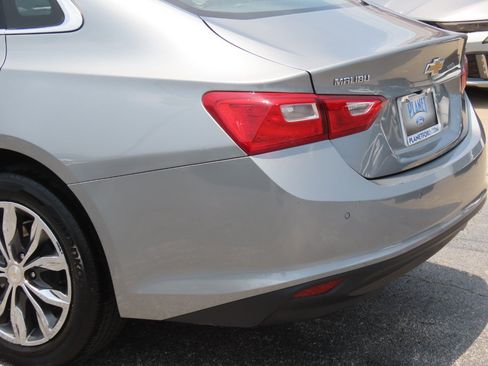 Used 2025 Chevrolet Malibu LT FWD image 15