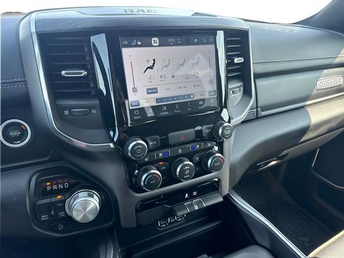Used 2023 RAM 1500 Laramie AWD/4WD image 14