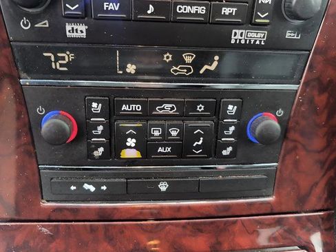 Used 2007 Cadillac Escalade ESV AWD w/ Information Package image 17