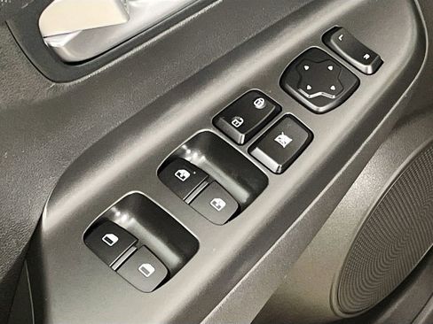 Used 2023 Hyundai Kona SEL w/ Convenience Package image 24