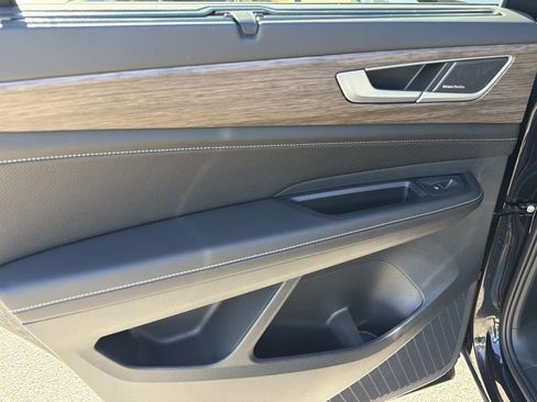 New 2026 Volkswagen Atlas SEL Premium R-Line image 12