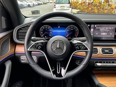 Certified 2025 Mercedes-Benz GLE 350 4MATIC image 5