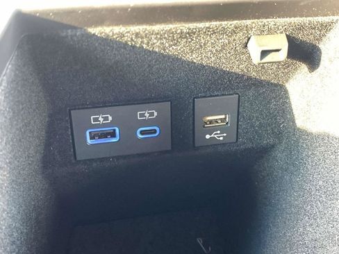 Used 2021 Toyota Avalon Limited w/ Advanced Safety Package FWD image 31