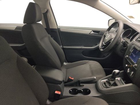 Used 2016 Volkswagen Jetta SE FWD image 21