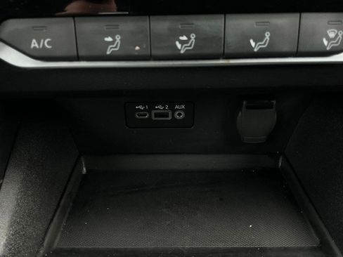 Used 2025 Nissan Altima 2.5 SV image 25