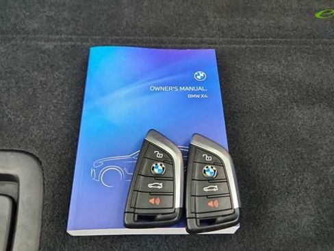 Used 2025 BMW X4 xDrive30i AWD/4WD image 67