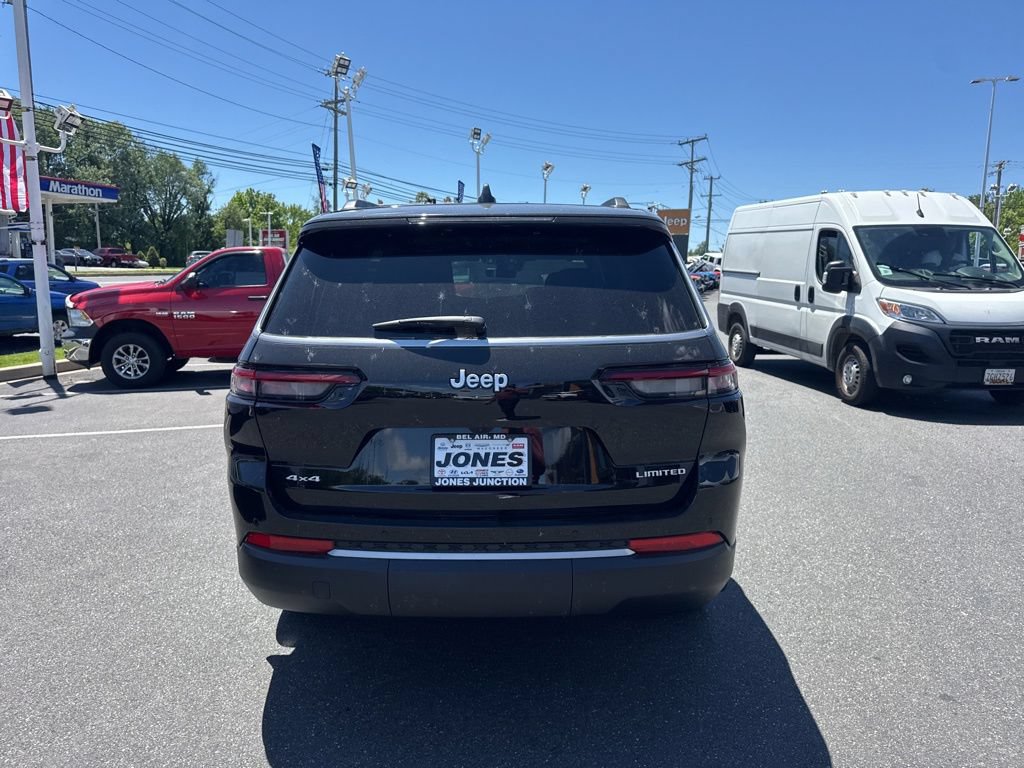 New 2026 Jeep Grand Cherokee L Limited w/ MOPAR Finishing Package AWD/4WD image 6
